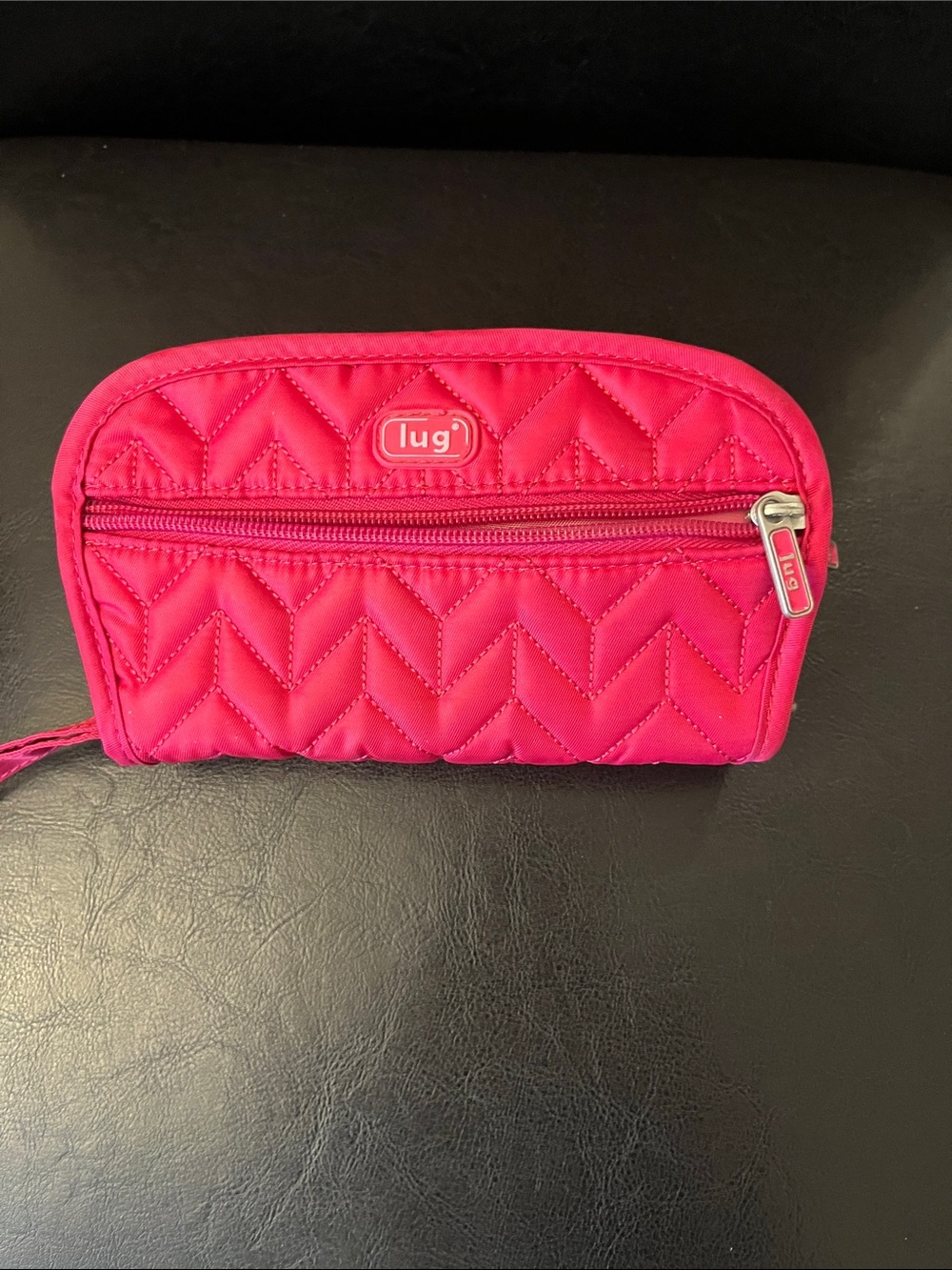 Lug wallet